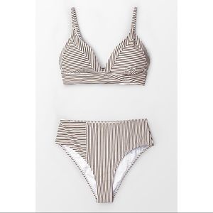 🌴 Cupshe Striped High Waisted Bikini 🌴